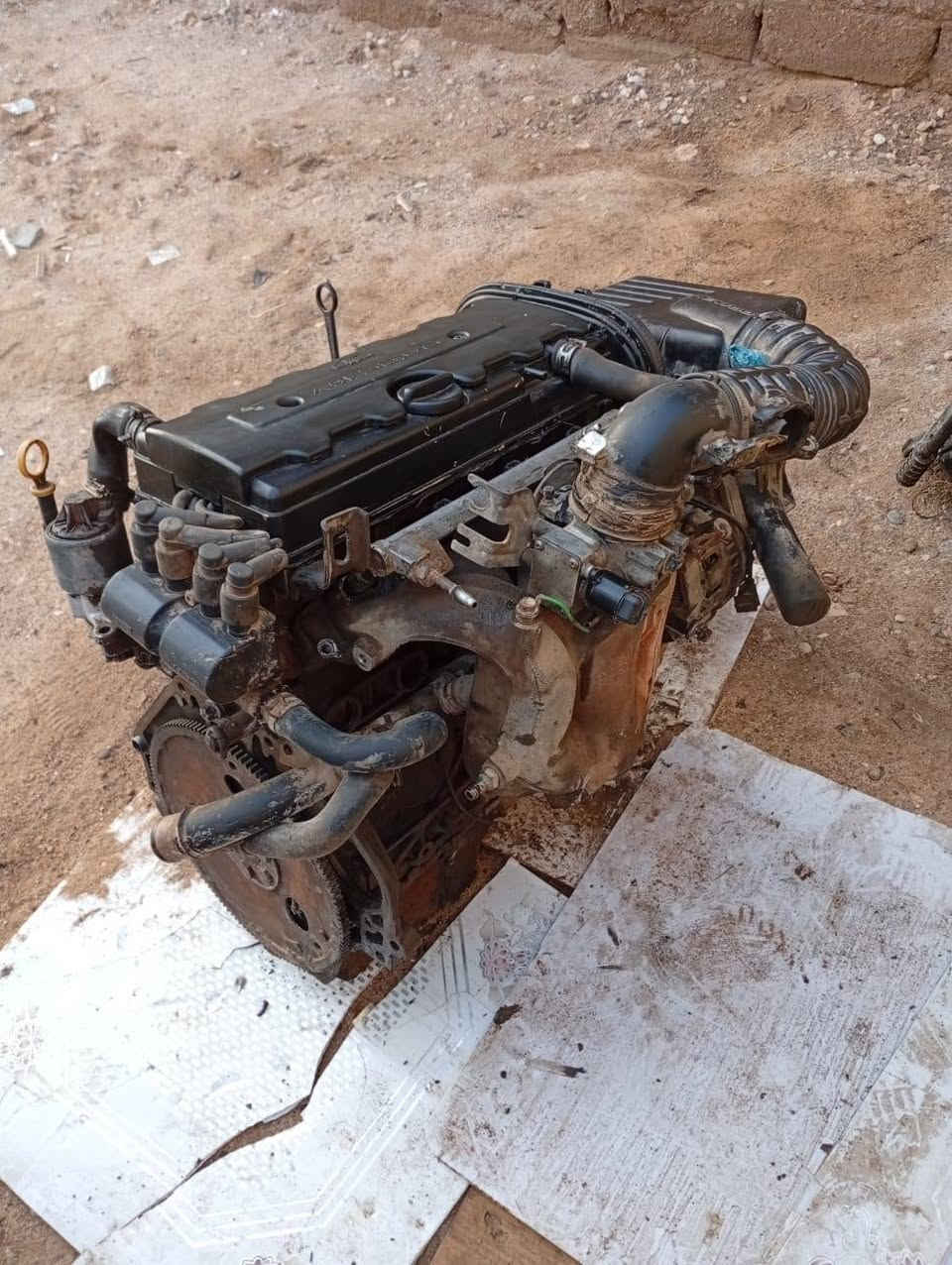 السلام عليكم خوان عدي محرك هو وتفرعاته شلع  عقل وظفيره ودرايمات مال نوبرا 2000 والكير كايم مكاني ناصريه المركز 
***********
