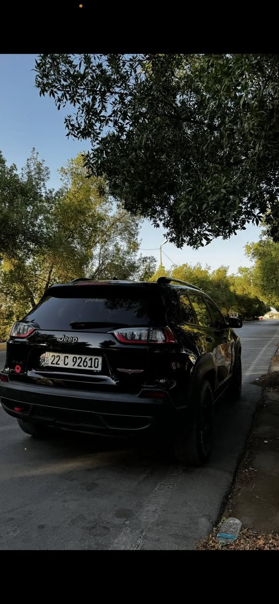 جيب شيروكي (بزون)
#الفنة: تريليهوك
الللوديل:2022
ا#اللون: اسود
#اللوحة: رقم أربيل باسم شركة دخول جديد
الحادث : تيديل بنيد وصبغ بكم مكان اثر شخوط
1C4PJMBX1ND500942 رقم الشاصي
الالهواصفات:-
(1) محرك 6 سلفدر W 3200
(12 كشنات جلد (اصل)
(3) كاميرا دوارد ستبرت
(4) شاشه كبيره للتحكم في ايعازات السياره
(5) تبريد قطعتين امامي خلفي
(6) لايت زنون + كشاف+ حاجب زنون
{7) عداد المسافات 22 ميل فقط
(8) منافذ USB امامي خلقى مع شاحن كهربائي وشاحن لاسلكم
[9) سستم صوت متكامل مع دمام خلفي
(10) تحكم سترين جهتين
(11) نضام ABS مانع انزلاق
(12) كسنات كهرباء
(13) بدون ايرباك
(14) بصمة 2 باب
(15) تشغيل عن بعد
(16إرادار جانبي (نقطة عمياء)
(17) حساس خلفي اصل
(18) كشنات تدفنة
(20) اشاير بالمري لا
(21) اتو ستوب + توقف ذكى + دخول ذكي مع اناره ضونيه اسفل المري
(22) دفع رباعي مع 4 وضعيات للقياده
(23) هوكات امامية خلفية
(24) اطارات جبلية

***********
