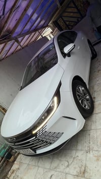 بي واي دي دستروير للبيع او المراوس بكورلا هايبرد صيني  رقم بغداد باسمي...