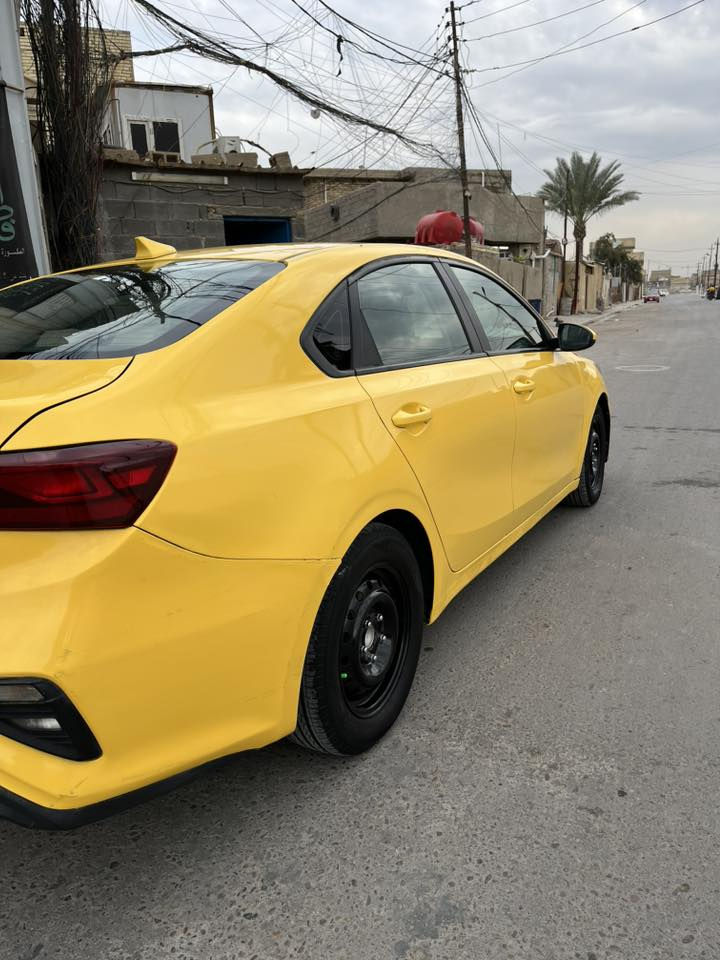 السلام عليكم كيا فورتي للبيع موديل٢٠١٩ وارد امريكي كيرها cvt بيها صفنة بل كير    السعر ١١٥$ 

تواصل ع الرقم ‭٠٧٨٠ ٠٣٢ ١٣٢٣‬
