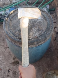 برميل • حاويه • قفص وطبر