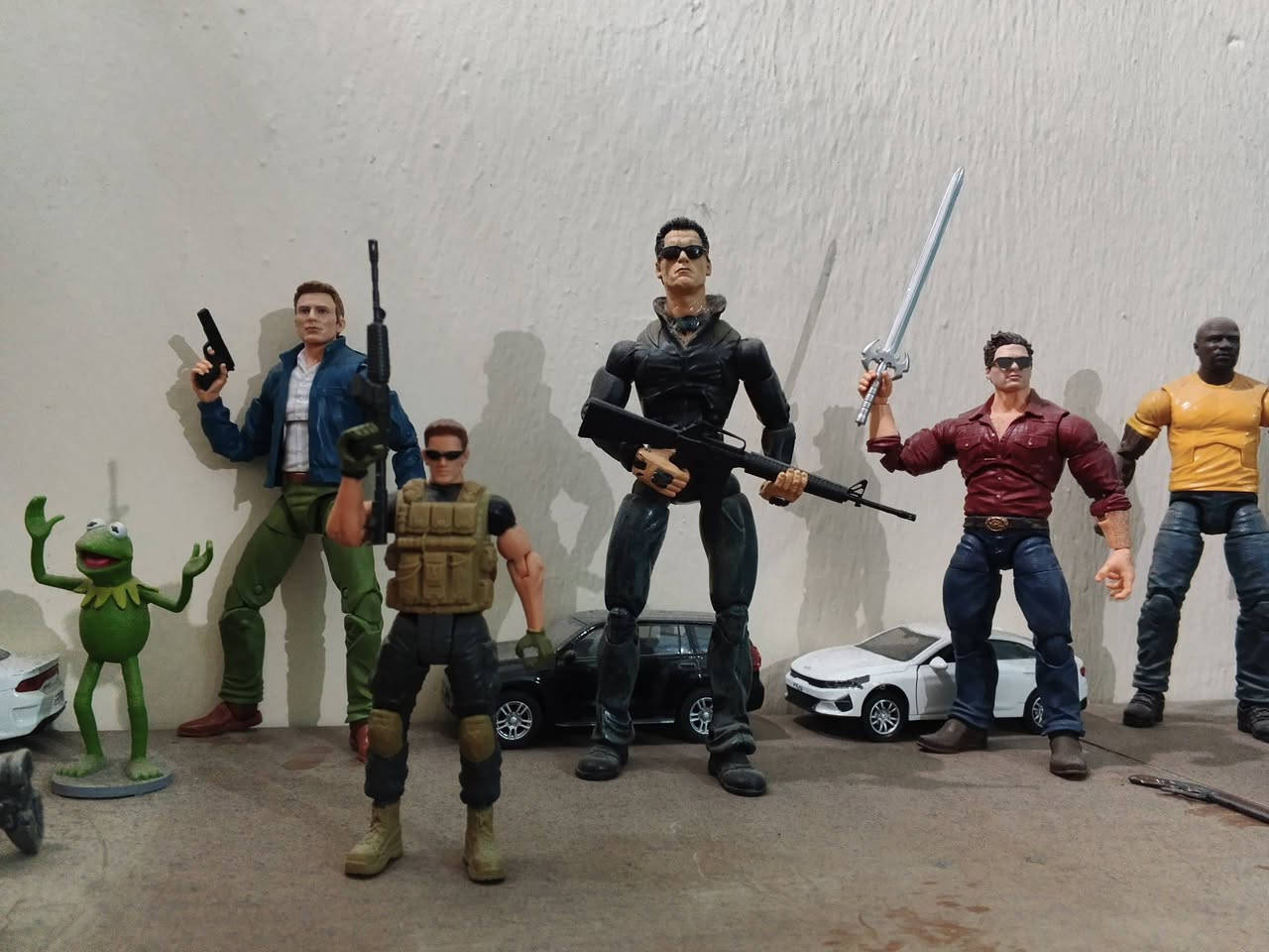 السلام عليكم. عندي هذولة المجسمات للبيع. مكاني بغداد، شارع فلسطين. متوفر توصيل لجميع أنحاء العراق.
فقط المجسمات المفصلية حجم ١٥ - ١٧ سم للبيع. الأسعار تبدي من ١٥ ألف دينار إلى ٢٥ الف دينار للقطعة. الملحقات تنباع وحد، سعر القطعة الوحدة ٥٠٠٠ دينار.


**إذا كنت صاحب هذا الإعلان وتريد حذفه لأي سبب، رجاءا أرسل رسالة إلى الدعم الفني**