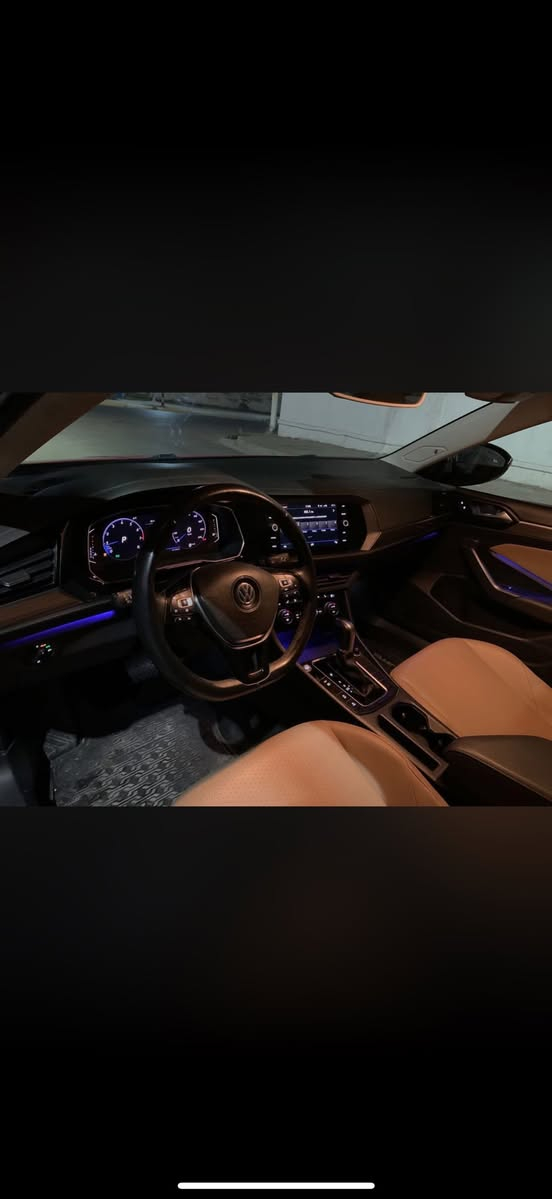 السلام عليكم  للبيع او مراوس ب جيتا اقل. جيتا 2019 sel سياره بدون ايرباك رقم ارييل ب اسمي  مكان سياره بغداد نفق الشرطة السعر 155 بيه مجال ماشيه 85 الاف كيلو بسيط الرقم 
***********
***********
