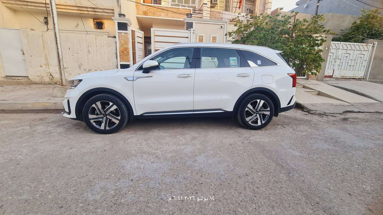 سورنتو 2022 فول مواصفات ٤ كامرات محيطية كشنات جلد حار بارد عدا البنوراما بإسمي رقم سليمانية الدولي مكانها ديالى، سعرها 258 ورقة.
تحويل ثاني يوم،
💔المواصفات:
محرك 6 سلندر 3500
 كير ماوس
شاحن موبايل وايرليس
اريل انفكيتر GPS
عدادات دشبول دجتال مع قابلة تغيير شكلها الى اربع اشكال
تشغيل عن بعد
بصمة تشغيل وابواب وصندوق 
كشنات كهربائية
كير طيارة ٨ سرع
هند بريك دگمة كهرباء 
حساسات امامي خلفي
تحكمات ستيرن فول
اوامر صوتية 
انارة داخلية ٧ الوان قابلة للتغير
اربع وضعيات قيادة 
شاشة (الكبيرة) ابل كار بلي واندرويد اوتو لمس
سبعة راكب
٣ قطع تبريد
تبريد شاشة لمس مناخين منفصل
مانع انزلاق 
مانع انحدار
اوتو هولد
بردات خلفية
لد امامي خلفي 
لد نهاري 
لايت زنون اربع عدسات
جنطة كهرباء
اللون الاسود في الداخل والخارج بيانو بلاك اللماع
شفتات ستيرن 
كروز مثبت سرعة
شاشة اعطال
حساس ضغط الاطارات
داخل بيجي تطعيم المنيوم
نظام ترحيب وقبظات ابواب كروم
نظام امان متطور رادار امامي وخلفي ومانع التصادم 
ستيرن ودشبول وبيبان حياكة 
ويل 19 الكبير
معاها بصمتين مع كل بقية ملحقاتها 
ماشية ١١٢ الف كيلو متر
وباقي مواصفات الفول المعروفة
السيارة مكفولة كفالة عامة عدا شبر صبغ في باب الجنطة تحت حرف ال s والسونار موجود
***********
