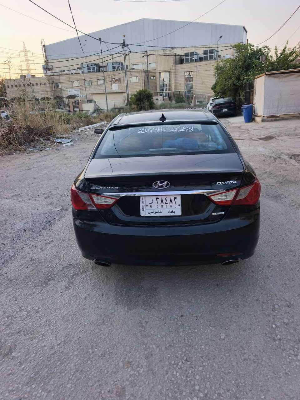 سوناتة 2013 سيارة جديدة حادث امريكا جاملغ خلفي بدون داخل  وبالعراق بيه رش صبغ اثر جراد ابيع حزام بدون اي داخل سيارة فول مواصفات 1/1 مكينة وكير وحدادية وتبريد كل مكفول السعر 73 رقمي *********** مكان السيارة حلة الجمعية
ملاحظه مكلف بالنشر
