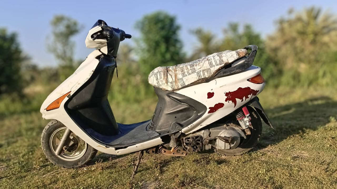 دراجه شوفت عينك شعندك من مراوس بربعه كير نزل


**إذا كنت صاحب هذا الإعلان وتريد حذفه لأي سبب، رجاءا أرسل رسالة إلى الدعم الفني**