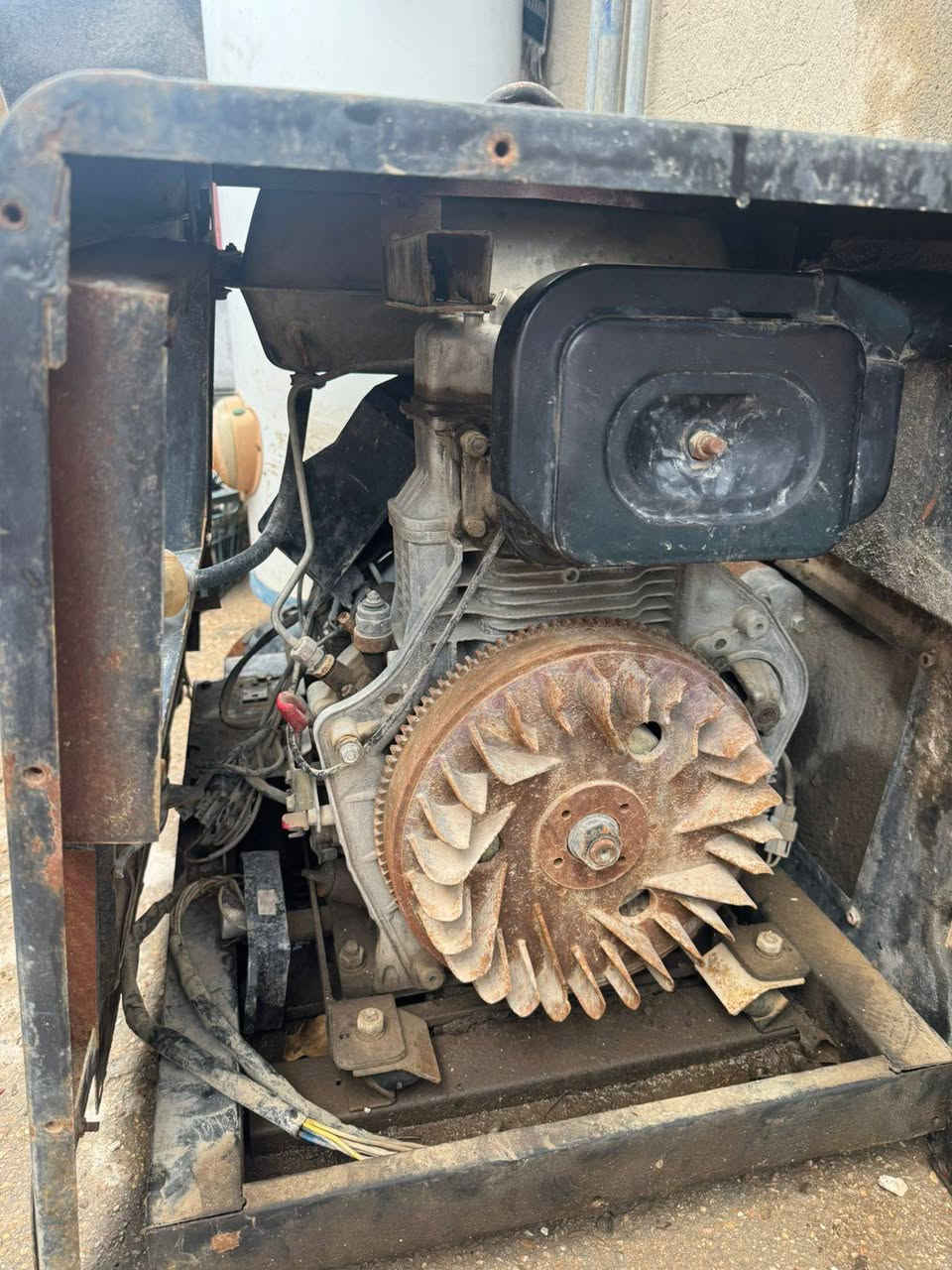 مولد كامه شغاله نقص صالصه قبقات توليد 5كيفي  شغال
السعر 500 مكان بابل شارع 600//--رقم ***********/***********
