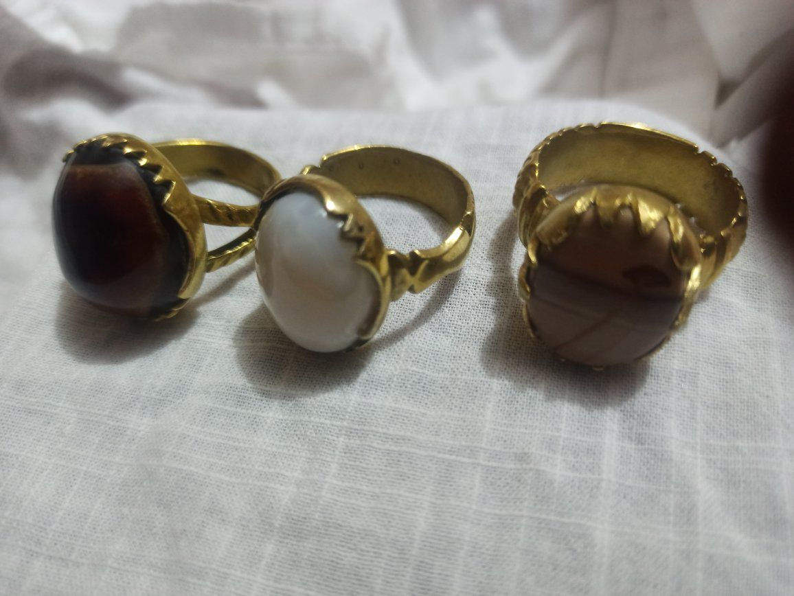 السلام عليكم
خواتم نحاس 
سعر القطعه 5 آلاف 
المكان بغداد


**إذا كنت صاحب هذا الإعلان وتريد حذفه لأي سبب، رجاءا أرسل رسالة إلى الدعم الفني**