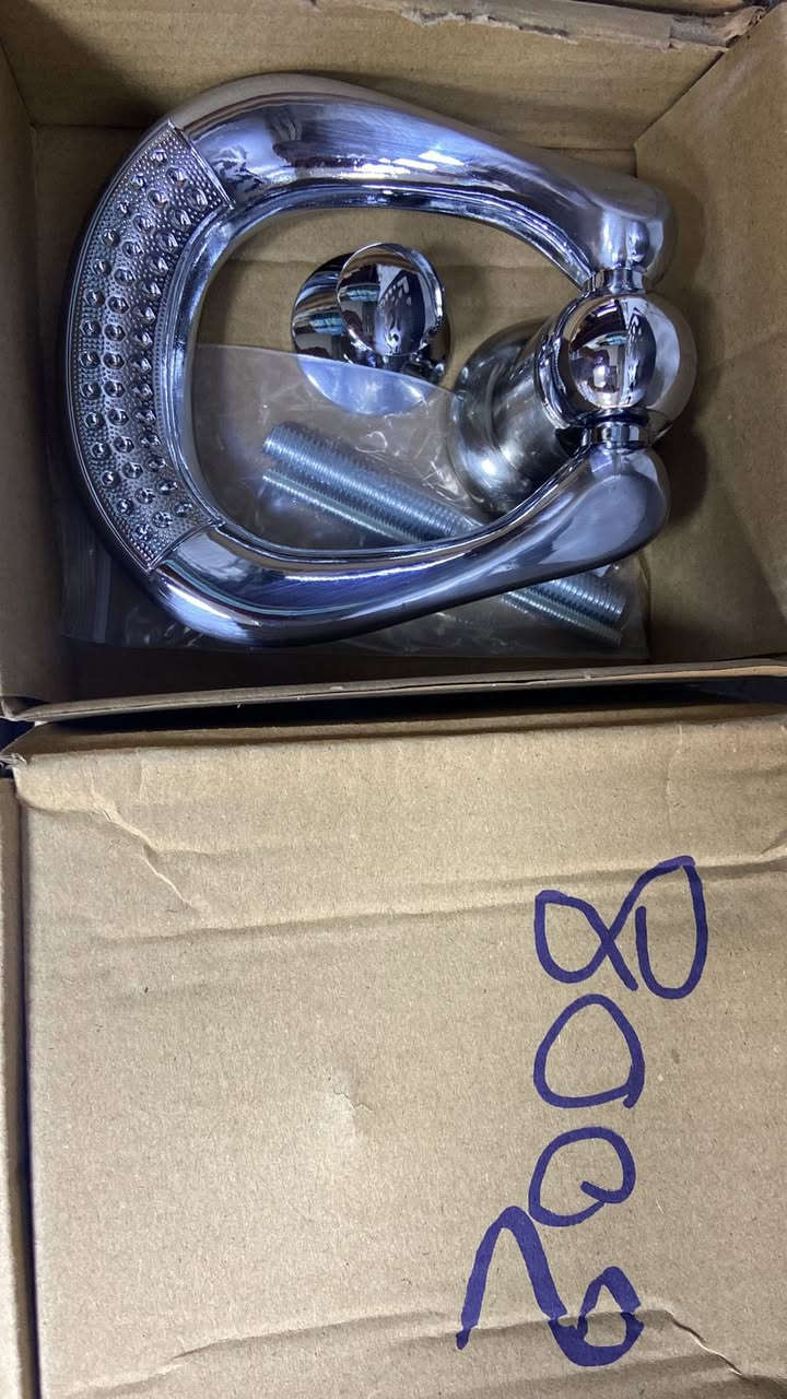 ✅توفر لدينا مطرقة باب اجمل الاشكال وبأنسب الاسعار 🔴جملة مفرد 

للاتصال ***********
