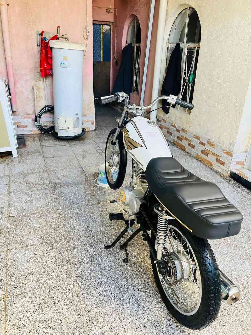 للبيع دراجه نامه كلك مكينه سي جي مكان ناصريه مركز باقي تفاصيل خاص ***********
