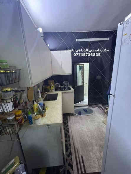 ملاحضه / العنده عقار 🏡#للبيــــــع ويريد يبيع  #دزونه كافه التفاصيل العقار مع ذكر السعر ورقم التلفون ☎️وان شاء الله باقرب وقت ينباع ان شاء الله 🤲❤️
—————————————————————————

مشتمل للبيع طابو صرف مناسب جدا✅  
30متر .     الواجهة 3م /النزال 10م.    
بناء سنة 2020  بعده جديد كامل مكمل🔑 

الطابق الأرضي: كراج وخدمات واستقبال ومطبخ وخدمات 
والطابق الثاني: غرفتين نوم وبلكونه 

🔸موقع📍ممتاز جدا بغداد الشعب شارع عدن
 مقابيل سوق اربع تالاف قرب المدارس صلاح الدين وركاء

🔸ملاحظه اذ تحب تاخذه استثمار اقل شي ايجار 400الف (ايجار سريع)

🔸السعر: 100 وقابل للتفاوض 
 
مكتب ابو علي الدراجي للعقارات 🏛️
الشعب-نهايت شارع الصحه-مقابيل كرزات ركن الصحه 
***********📞
***********📞
 ***********📞
