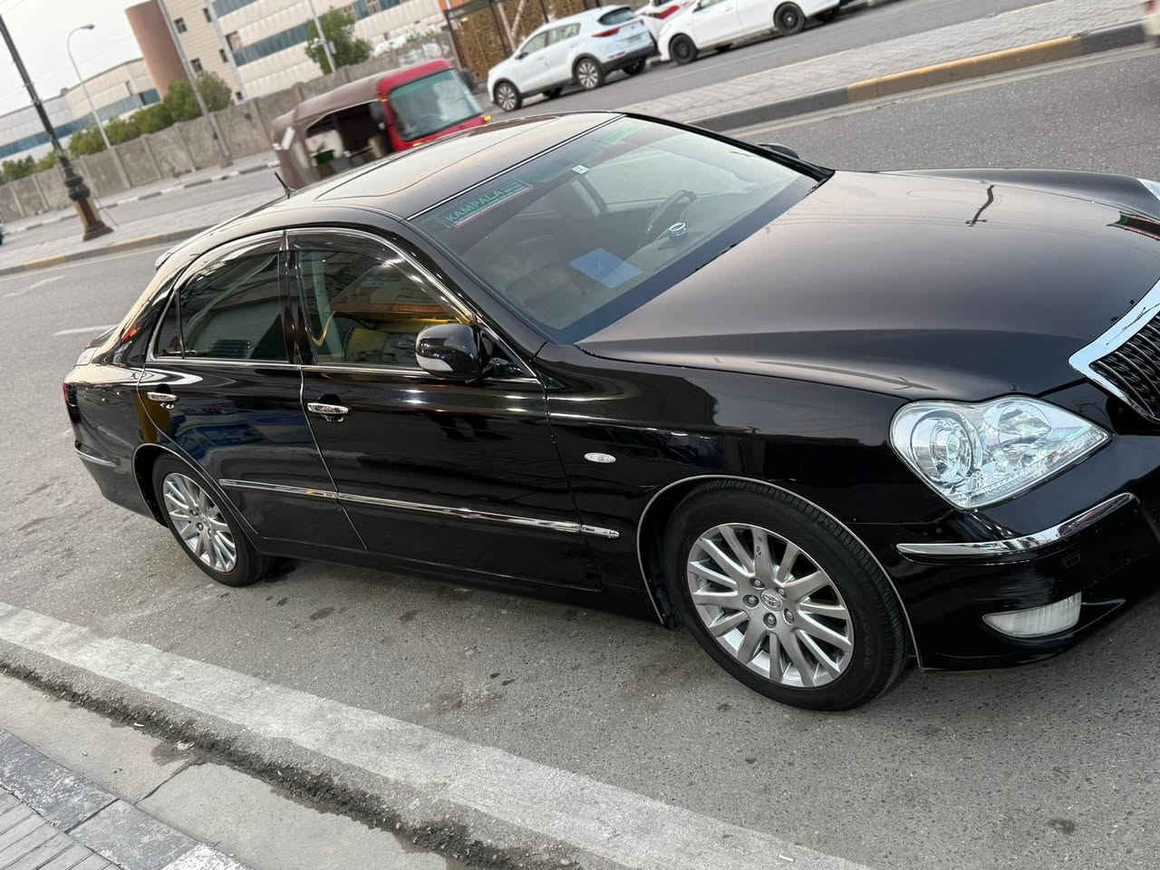 السلام وعليكم ماجستا للبيع 2007فول مواصفات جاهزه من كلشي بيها معامله كامله ومصقطلها رقم باقي دفع الكمرك فقط سياره جديده بمعنى الكلمه ماناقصها برغي للاستفسار ***********العنوان بصره
