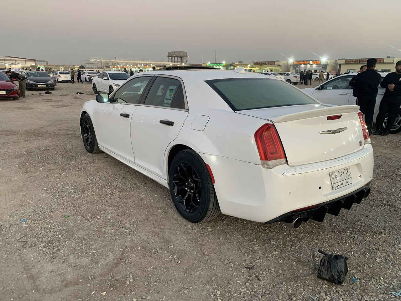 سلام عليكم اوبامه ١٧ اصل رقم بغداد ابسمي بيه اربع قطع العنوان بصره السعر ١٨٥ وبيه مجال ***********
