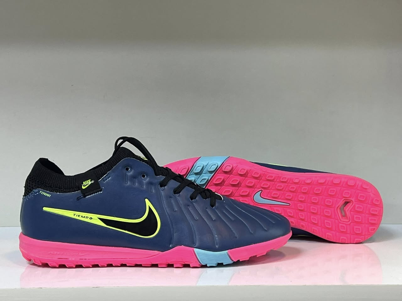 القطعه ب32الف التوصيل مجاني  
قطع الاصلي شرط الفحص تفحص وتاخذ 
تصفيه عندي 

طباعه وتجهيزات الكابتن مصطفى صادق


**إذا كنت صاحب هذا الإعلان وتريد حذفه لأي سبب، رجاءا أرسل رسالة إلى الدعم الفني**