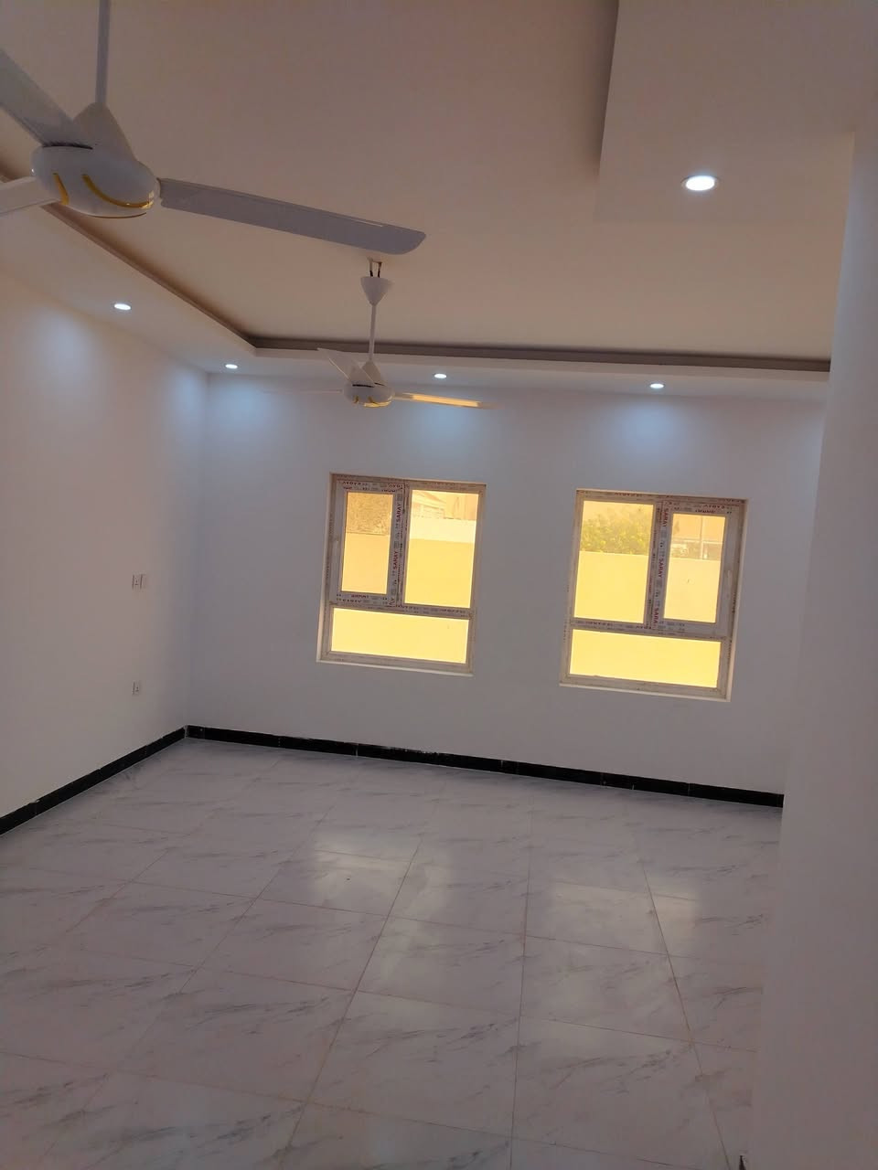 تم تنزيل
بيع مستعجل
بيت للبيع  المساحة 300م ركن داخل  مجمع الزهراء
ملاحظه غير محجوز
الاتصال علئ رقم
***********
