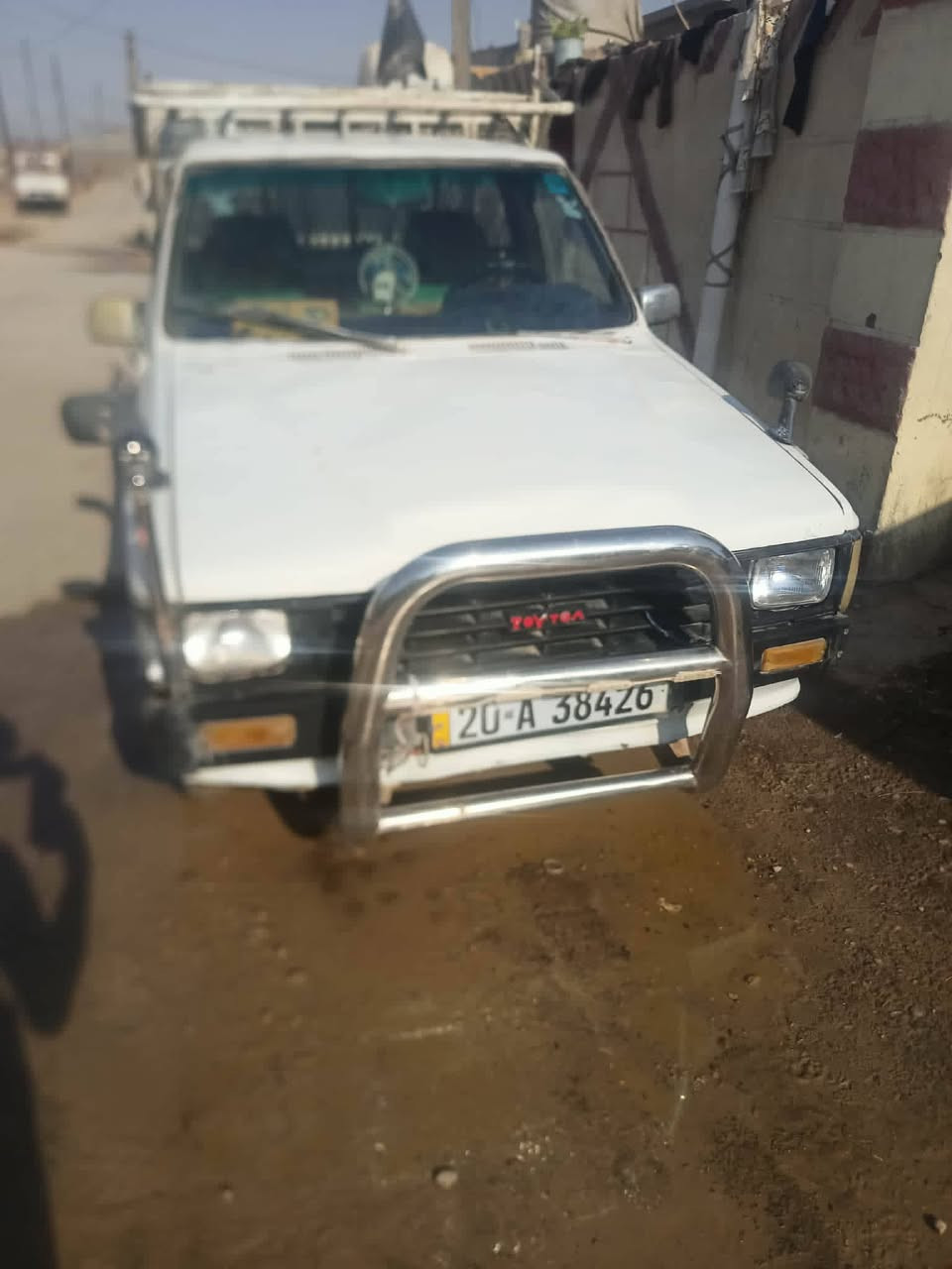 سلام عليكم بيكم موديل ٨٥ بسمي رقم انكليزي سنوية ٣٠ كير ومحرك وشاصي مكفول رقم ديالى سعر ٣٢ وبيه مجال مكاني نهروان أطراف بغداد رقم ***********
