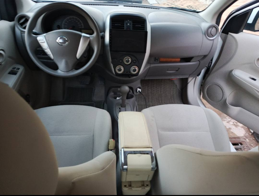 السلام عليكم ورحمه نيسان سني 2023 خليجي هندي اصلي بليتة زركة السيارة باسمي تحويل ثاني يوم هزة ورقم وسنوية جديد سيارة استخدام شخصي ماشية 35
مكينة كير حدادية تبريد كهربائيات جاهزة
بيهة صبغ بجاملغ الخلفي 
السعر 120 مكاني نجف الشراي يتصل ع رقم 
غير متواجد ع نت ***********
