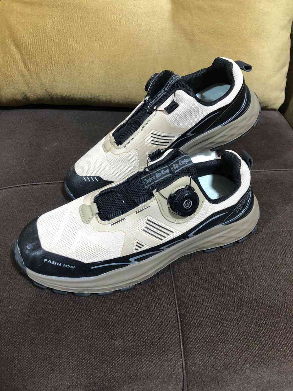 سلام عليكم شليف احذية جديد مستورد ٢٠قطعه بلشليف سعر شليف ١٨٠تطلع عليك قطعه ع ٩تكدر تبيع قطعه١٥اخر شليفين موجود احذية رجالي ونسائي قياسات من ٣٧/٤٤


**إذا كنت صاحب هذا الإعلان وتريد حذفه لأي سبب، رجاءا أرسل رسالة إلى الدعم الفني**