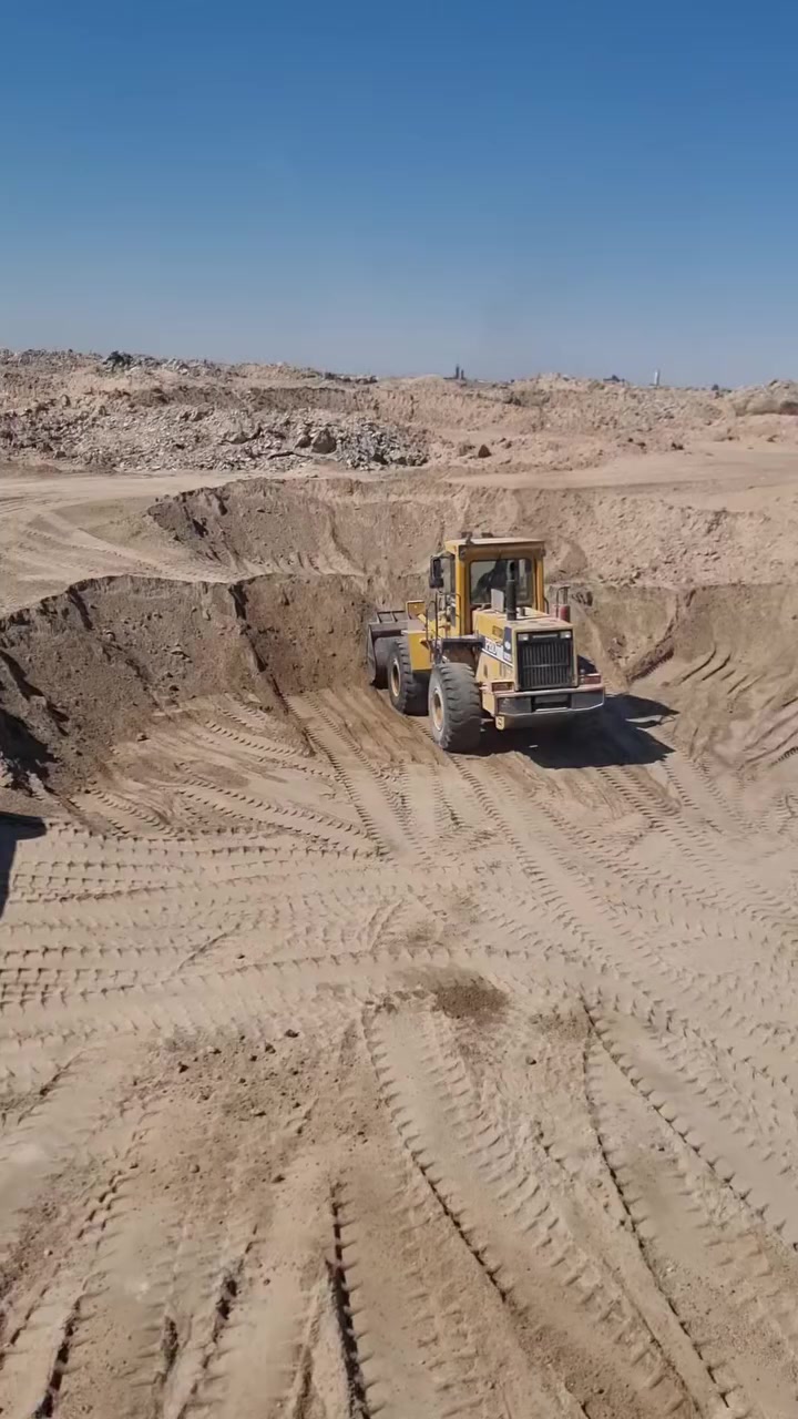 سلام عليكم من رخصت مدير الكروب
للبيع شفل كوماتسو تخته حجم
380 موديل 93 رقم اربيل سنويه جديد
بلادي قطرت صبغ مابي مكفول من كلشي تخم تاير محرك كمنز 12 ولف امريكي
سعره 250 $
***********
