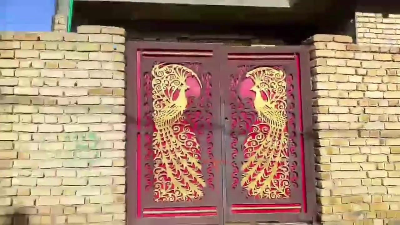 مشتمل للبيع
التفاصيل:
​الطابق الأرضي: يحتوي على (غرفة نوم، استقبال، صالة صغيرة، مطبخ، حوش صغير، ومنور/ترك).
​العنوان: السفحه 
​السعر: خاص.
​📞 للتواصل والاستفسار: [‏‪***********‬‏]
