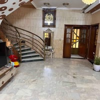 بيت للبيع المساحة ٢٤٠ متر مربع    واجهة ١٢ والنزال ٢٠ متر  طابقين بناء...