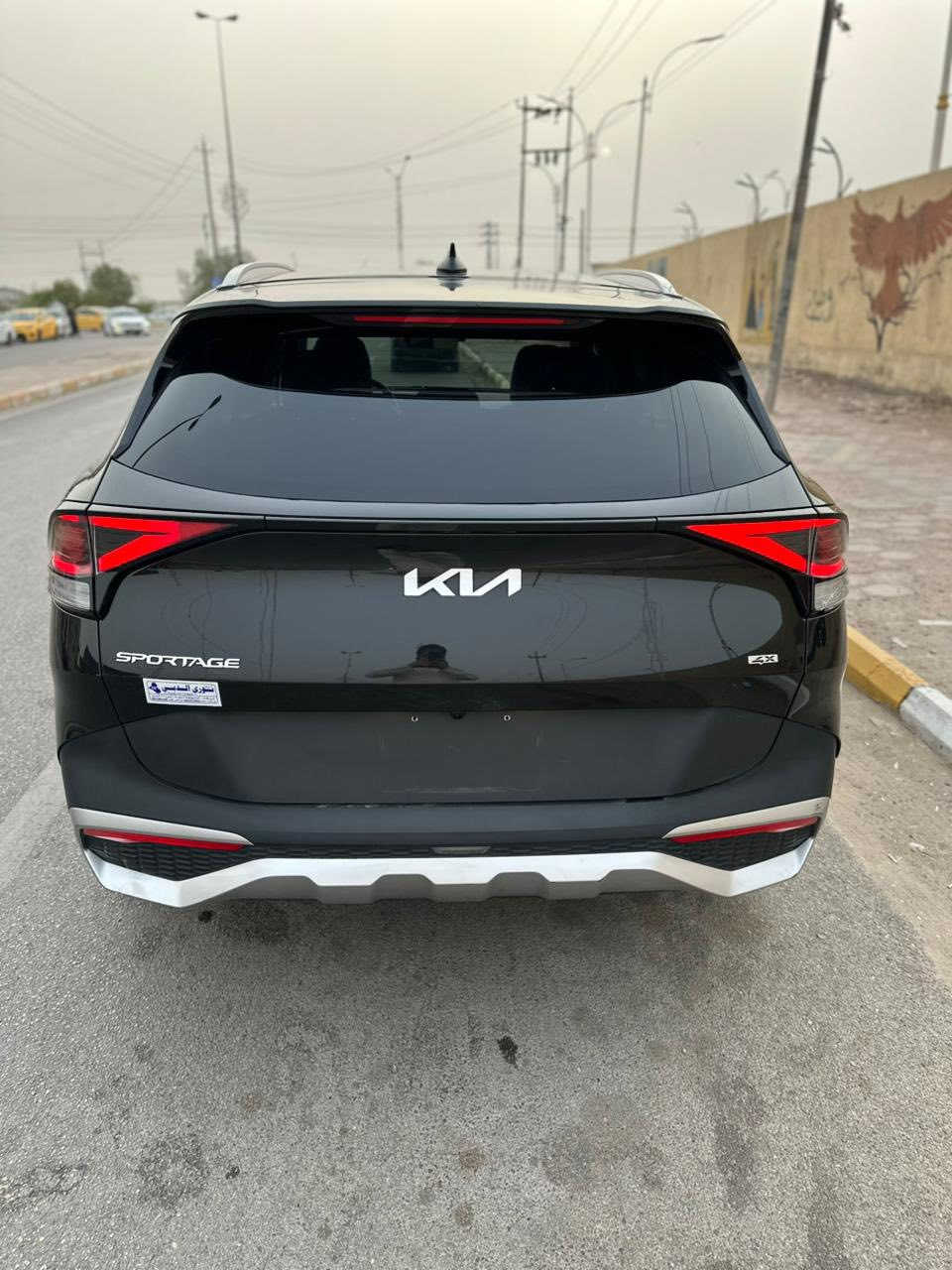 ‏كيا. سبورتج 23 حره دخول جديد بدون رقم حادث خفيف مقدمة البنيد العنوان ناصريه السعر 160 وبيه مجال

‏***********
