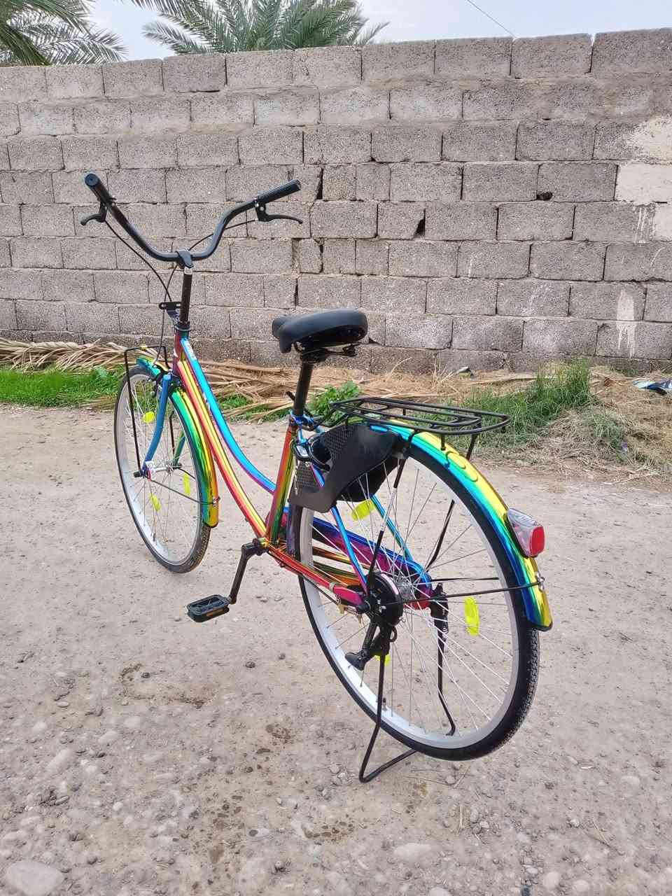 سلام عليكم ورحمة الله وبركاته باسكل بناتي حجم 26 البيع نضيف 100/100كلوب شغال بك لايت شغال بريكات شغاله الباسكل بيدي مع باسكل هديه عداد السرعه باجات يابانيه سعر باسكل 150بي مجال الطيبين المكان بغداد في منطقة واحد حزيران مقابيل بوب شام الرقم *********** 🫡
