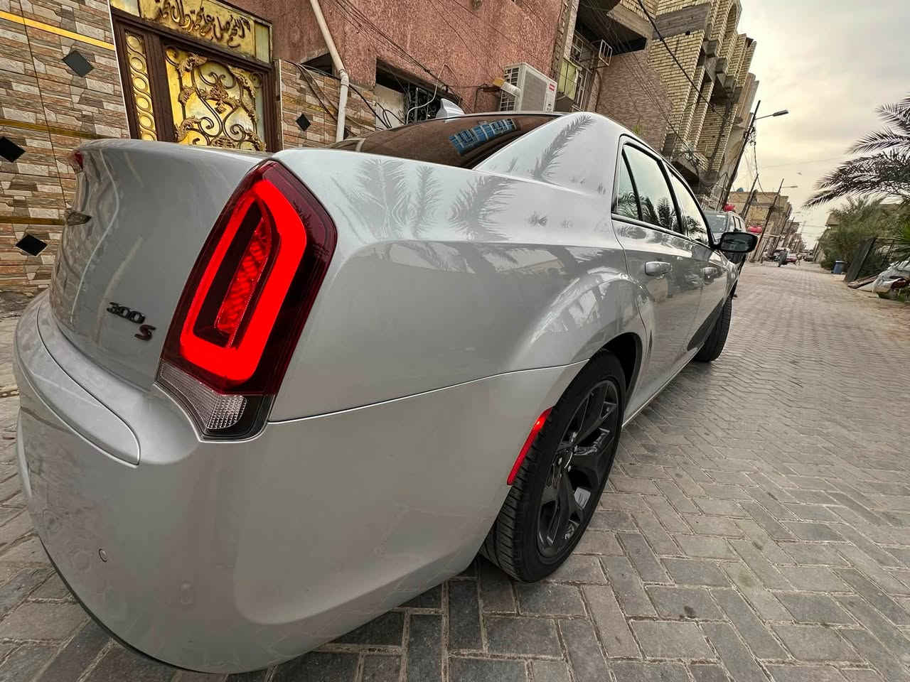 السلام عليكم  

اوباما 2023 S 

مكان السياره بغداد

ماشيه19 الف

مواصفات السياره 

بانوراما 

دمام

شفتات ستيرن

حساسات اماميه خلفيه 

كشنات تدفى 

كشنات جلد حضن حرف S 

السياره فول للخير 

تقرير غرق 

للستفسار… ‭***********‬
