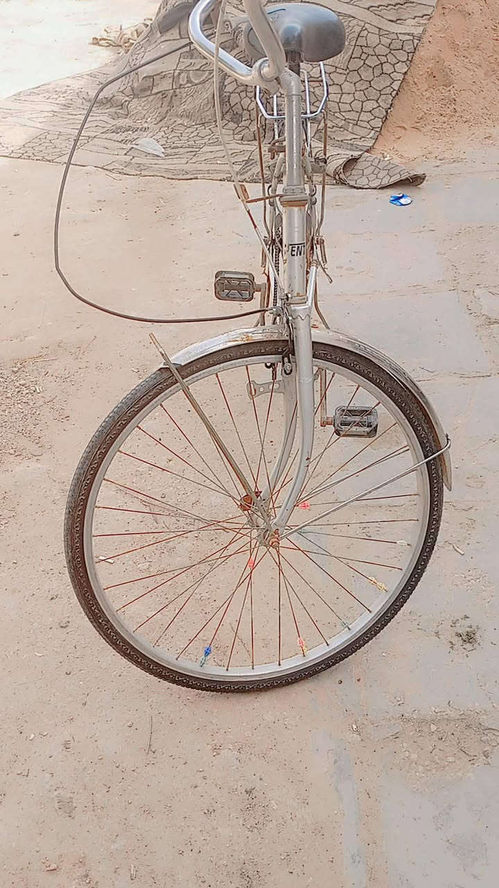 سلام عليكم عندي بايسكلات للبيع النضافه فول
سعر الزيتوني 65 وبي مجال 
سعر البيض 55وبي مجال 

المكان كربلاء البرهميه 
الرقم مغلق *********** بي وتساب
مامتواجد علا الفيس
