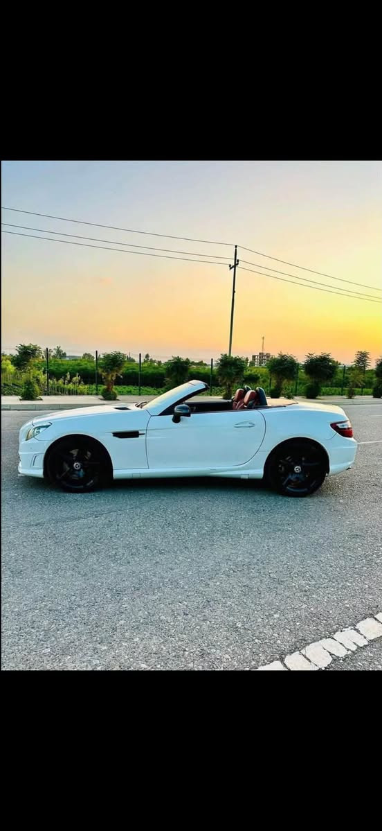 للبيع
MERCEDES BENZ SLK 250 AMG
مرسيدس بينز وكاله شركة اربيل ضمان دولي
موديل : 2012
ماشية : 170 الف كيلو
محرك : 4 سلندر بانزين 20 تيربو * نفس E class المرغوب
رقم : اربيل دولي الجديدة تحويل مباشر 100
السيارة فول فول اعلى فئة AMG
سقف كشف متحرك • داخل احمر بلادية • بيبان بصمة • بصمة التشغيل • بريك لمس واوتو هولد • سماعات HARMAN
كشنات خزن وحضن وفول تحكم كهربائي • دواخ AS
ليد بلاد • ويل تو سايز • سقف تفتح وتنسد بريموت سويج .. وبعد كلش اهواي مواصفات ممذكورة 100
各号号号号行行子
中水水
كير ومحرك وكهربائي وتبريد وصدر وحدادية وتخم تاير كله جديدة توني مسويله سيرفز وادامة كامل يعني جاهزة
فحص وهزة ورقم وسنوية جديدة وتحويلها نفس يوم السيارة بي فقط قطعتين بخ اثر طخة لا حادث لا داخل كله بشرط وبيها سونار مال فحص اليوم مسوي حتى تجي وتشوف ونفس
الحجي وتدلل
مكان السيارة : بغداد
 الارقام التالية:***********
بيع او مراوس
