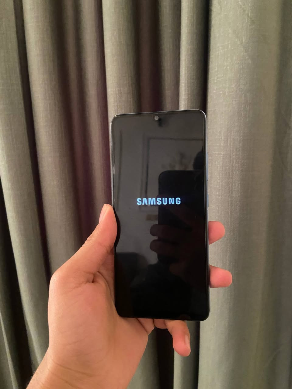 سامسونك A32ذاكره ١٢٨ بطاريه ٥٠٠٠ جهاز يخبل تصفح ببجي فول السعر ٧٥وبي مجال  بي كسر بسيط بالابلازمه ممبين ملاحظه الجهاز شاشته الاصليه مال جهاز


**إذا كنت صاحب هذا الإعلان وتريد حذفه لأي سبب، رجاءا أرسل رسالة إلى الدعم الفني**