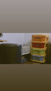 أثاث أطفال • للبيع