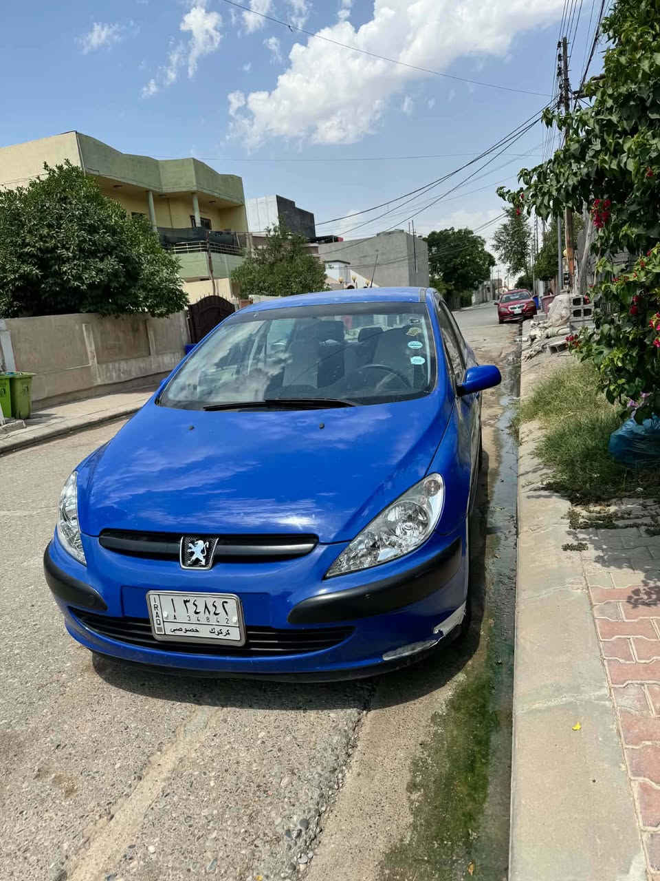 بيجو 307 موديل 2005
بدون نواقص بدون صبغ وبدون حادث سعر 62 وبي مجال 
رقم كركوك كوبون بنزين موجود
للتواصل ***********
