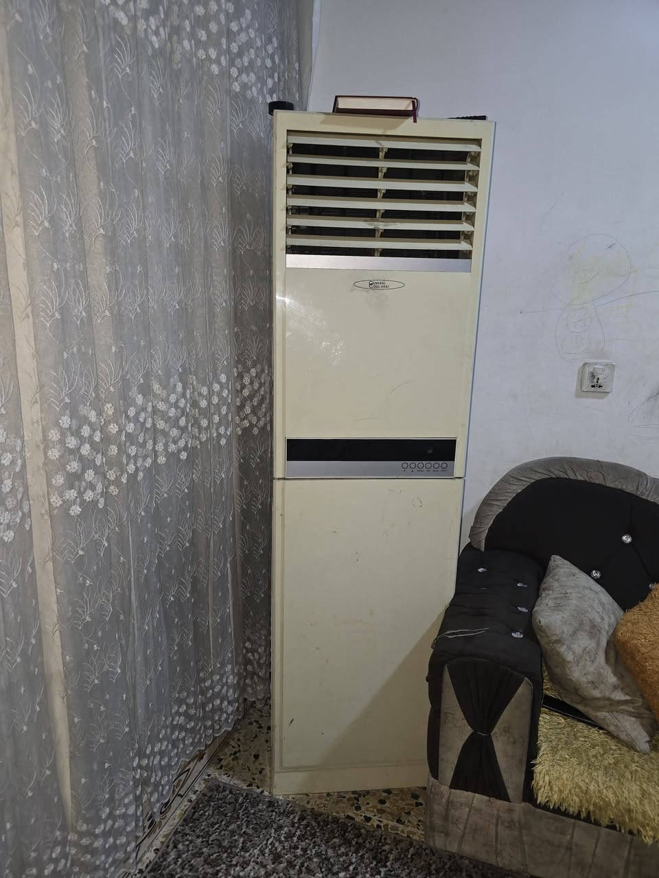 غراض بيت للبيع كامل كونتر سبالت تخم قنفات عساله اوفن ***********
