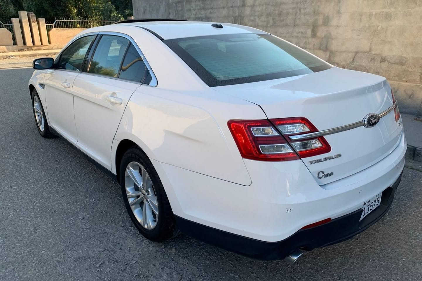 فۆڕد تۆرۆس 2013 مواسەفات / SEL نیڤا 
خلیجی شەریکەی نیڤا
نموونە لە پاکی و جوانی سفری ئێرەیە
ناو زەرد ، سڵاید ، شاشە گەورە ، 
٣ شاشە ، شەغال ، تەبرید لەمس ، 
تەبرید سەر سوکان ، سوکان ڤۆڵیۆم ، 
تحدید سرعە ، کوشن کارەبا ، حاسە ، 
ئاوێنە هیتەر ، ئاوێنە فۆتۆ ، ئاوێنە کارەبا ، 
کۆدی دەرگا ، جام ئۆتۆ ، حاسەی تایە ، 
لایت ئۆتۆ ، دژە خلیسک ، 
سیستەمی کۆمپیوتەریە خۆی چێکی خۆی دەکات 
١٩٥هەزار کیلۆمەتر ڕۆشتووە ،  
تەنها یەک دەرگای ساردی هەیە و هیچی تر 

سـعـر : لە کۆمێنت داوابکە ڕاستەوخۆ بۆت دێت 📥 

گێر و مەکیەنەی بەشەرت 
هیچ کێشەیەکی تێدا نییە 

ژمارەی خاوەنەکەی 
***********
