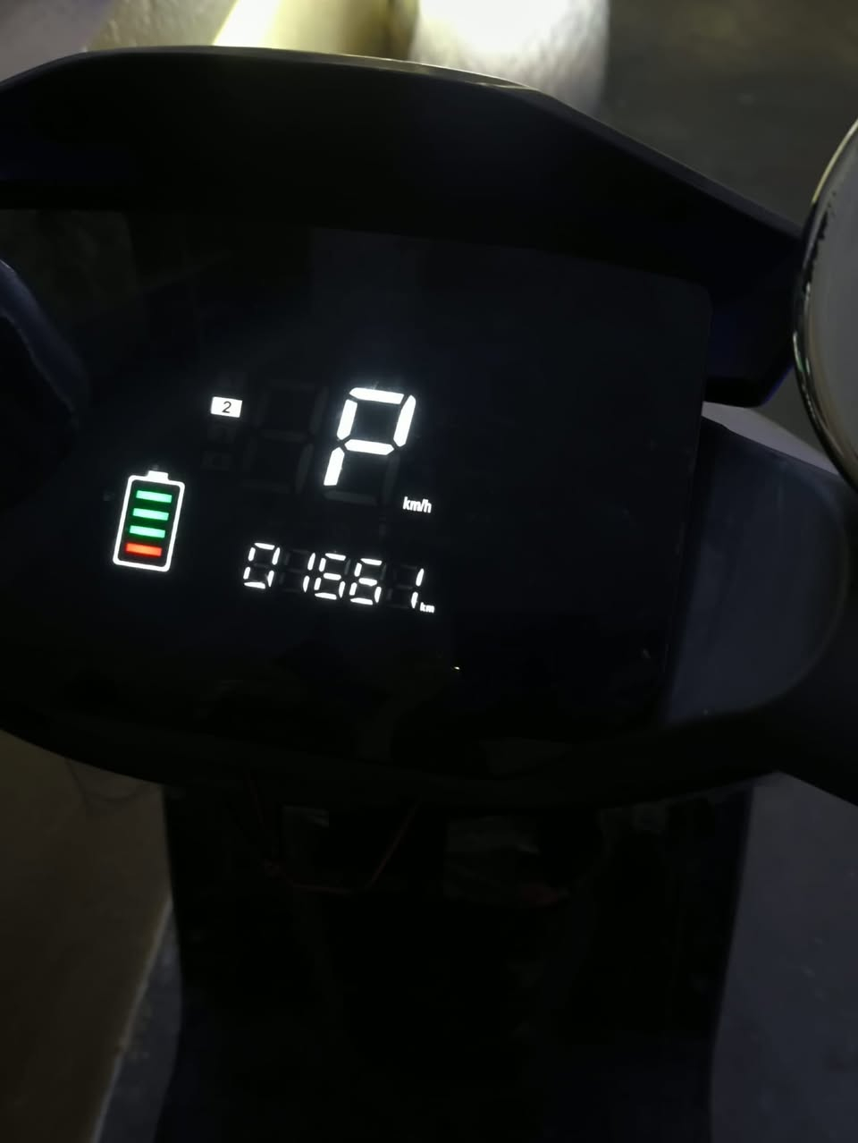 السلام عليكم اقره قبل تطب خاص ماطور  البيع         ست بطاريات 6  الاسم ABR680                                               السرعه 60                                                            شاحنه + ام بي ثري + نشرات +سويجين وبصمتين +      بيه صوت بل ملف تصليحه ما يكلف 10الف سبب البيع ما متفرق ال ماطور سعره 750 الله شاهد من اشتريته هسه سعره 500 قفل قفل  مستخدم 6 اشهر                     الرقم *********** خاص مفتوح وبيه واتس اب              اسمع الصوت
