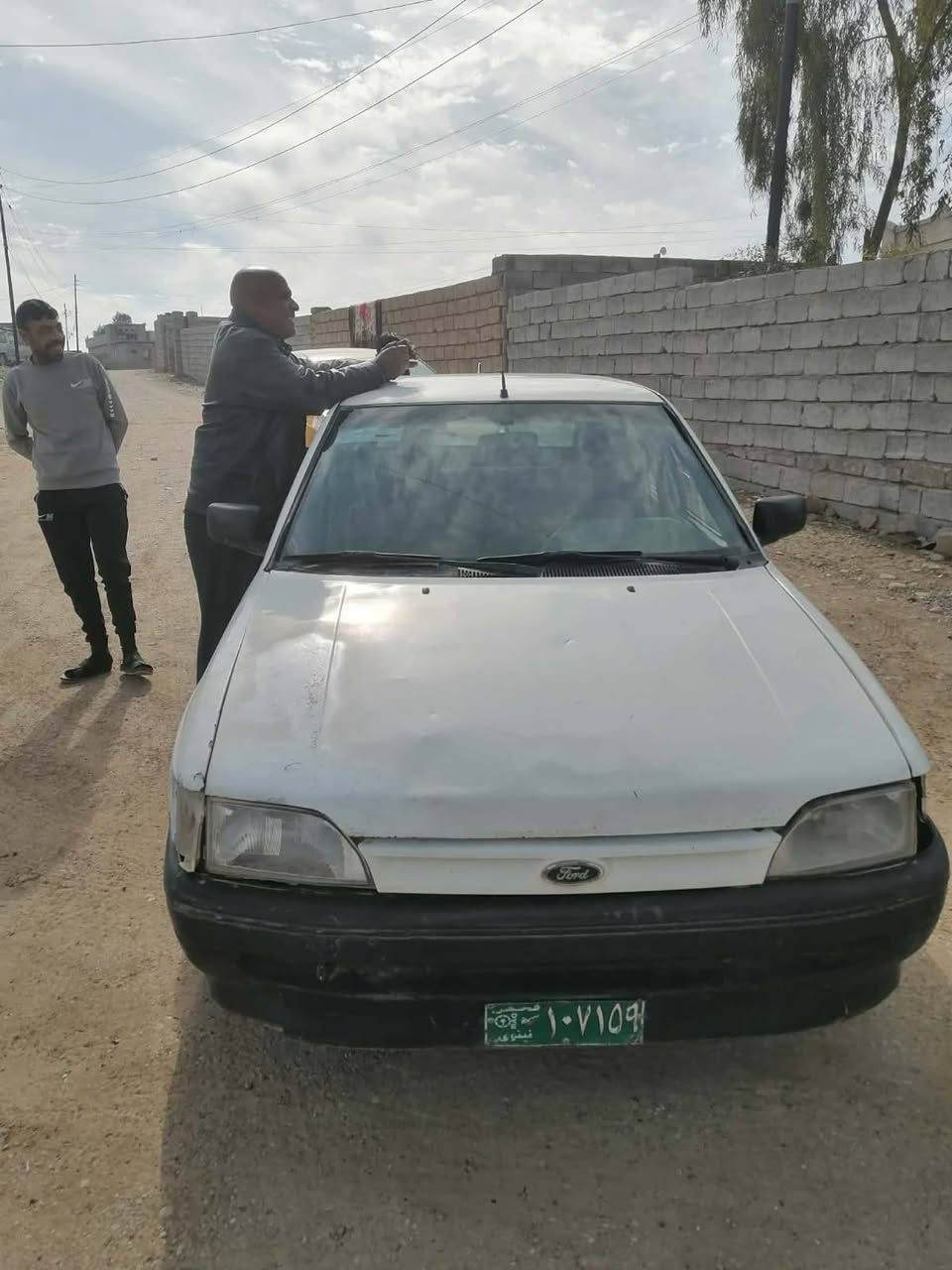 السلام عليكم سياره فورد شنطه رقم نينوى شرطه تحويل شرعيه موجود شرطه تحويل سياره حلوه نظيفه ترهم مراوس حسب القناعه السعر 15 وبيها مجال سياره حلوه نظيفه قاعده سياره محرك بيه بدايه نفخ تو بدايه نفخ سياره نظيفه قاعده مرتبه السعر 15 وبيها مجال ترهم مراوس حسب الغناء العنوان الموصل حي السماح ***********
