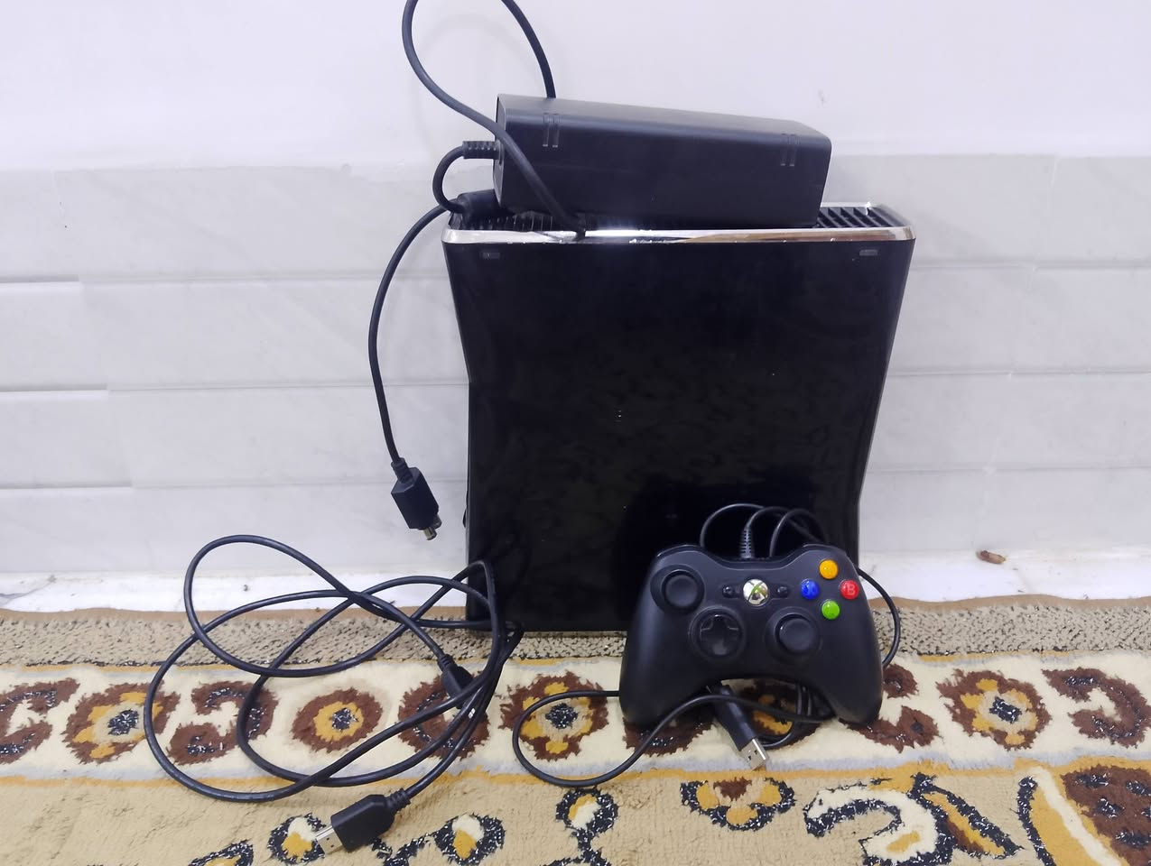 يا الله 

توفر Xbox 360 sliem 

ملحقات جهاز 
محولة الاصليه 
جوستك عدد1 واير 
 واير hd 
كامل كل ملحقاته 

حجم الهارد 250 گيگه 

الجهاز داخله 48 لعبه كلهن شغالات  

مكاني ناصرية 
يوجد توصيل 

السعر     110 ألف


**إذا كنت صاحب هذا الإعلان وتريد حذفه لأي سبب، رجاءا أرسل رسالة إلى الدعم الفني**