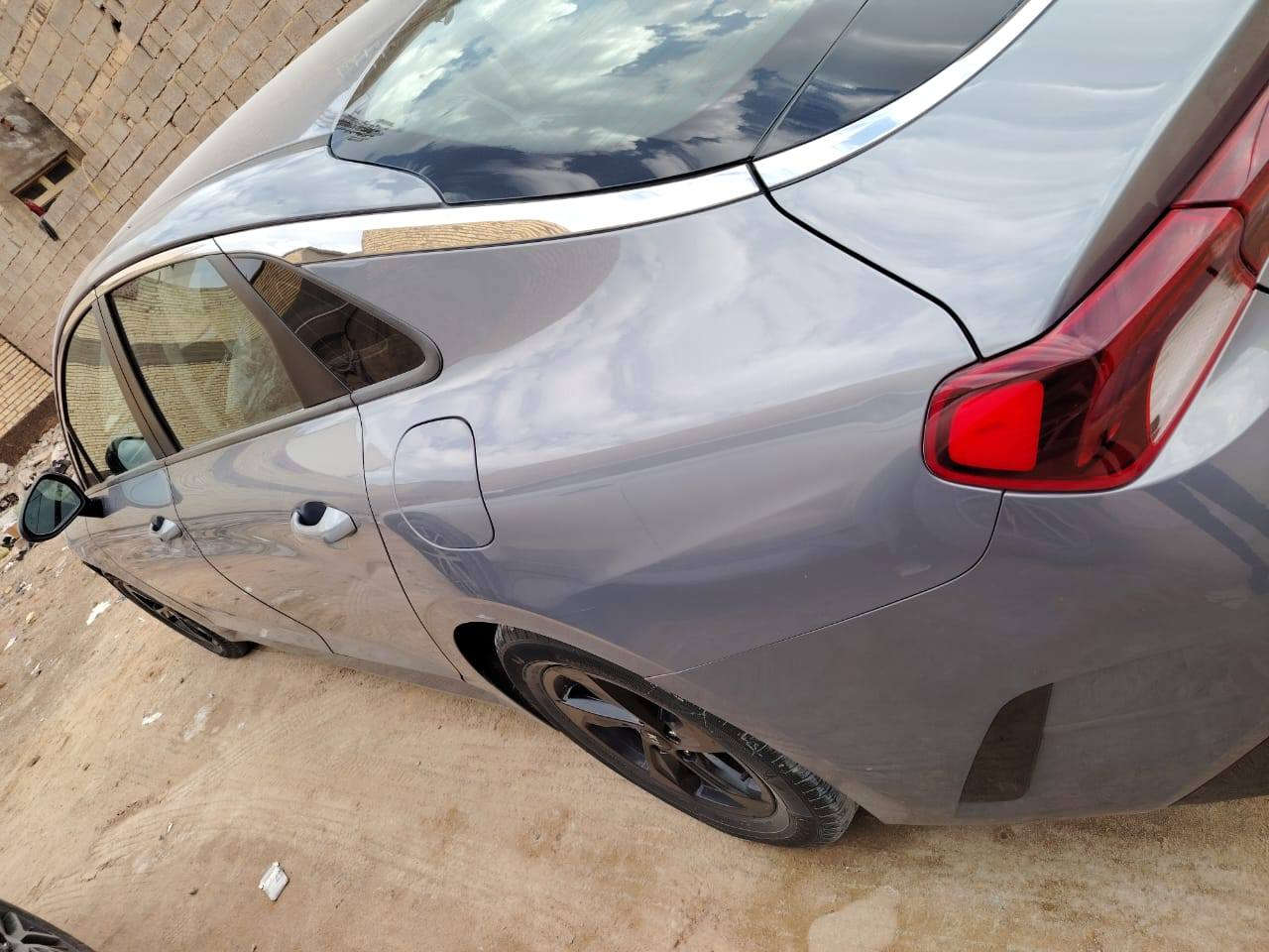 K5 2021
جاملغ وبنيد وباب كلير
مواصفات LXS
محرك 1600 تيربو
155 وبيها مجال
***********
