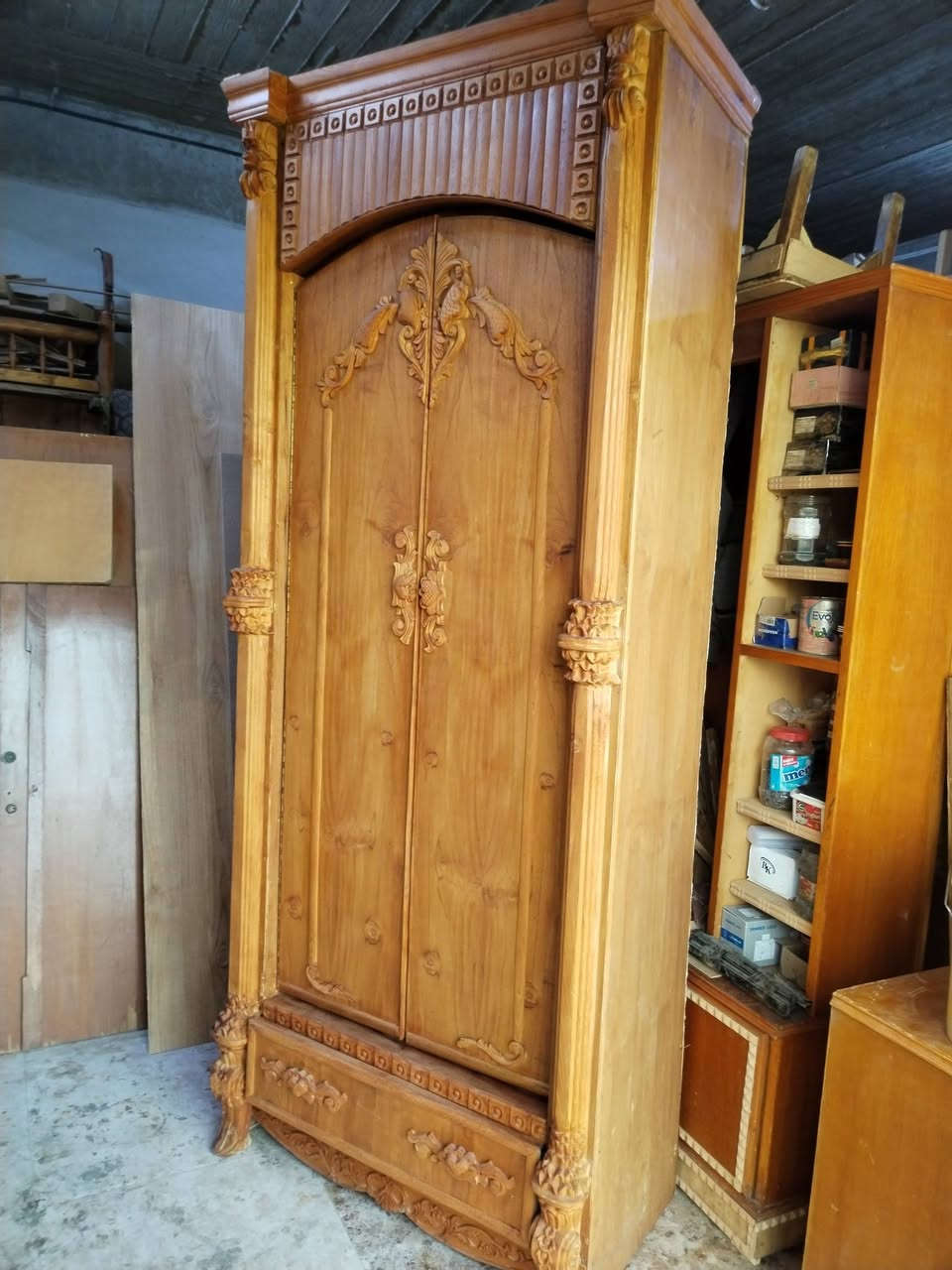 ١٧٥ الف مامستعمل نهائيا. زان ٥ملم عمق ٥٥سم شغل ثقيل *********** كورك *********** موصل مصارف
