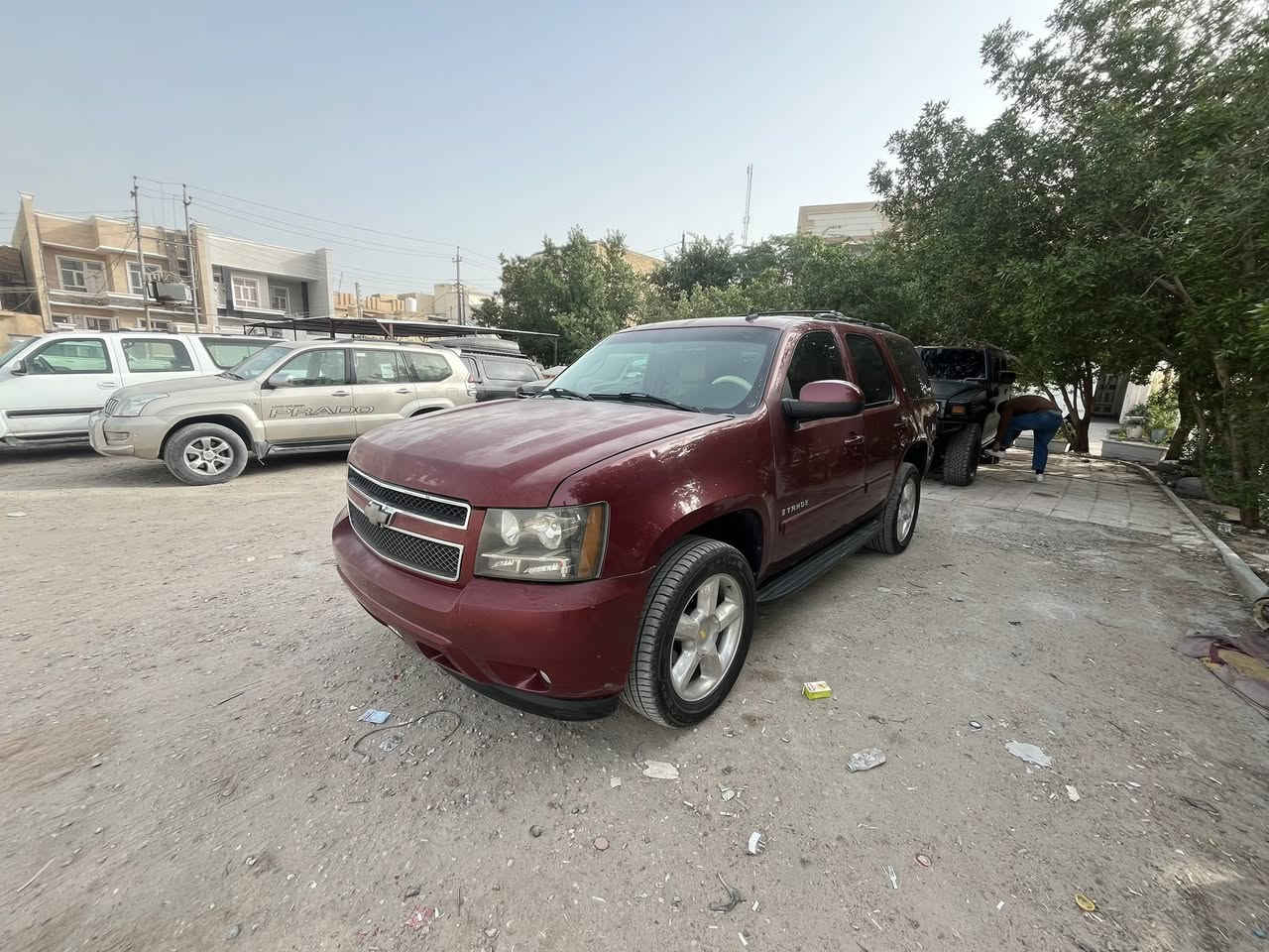 تاهو أدوات خليجي 2008 فول مواصفات تشغيل عن بعد فتحه كشنات جلد كهرباء كفاله عامه من الكص والظربه والصبغ مكينه وكير وحداديه وتخم تاير كله جاهز تبريد تدفئه  السعر 85 وبيها مجال مكان السياره ناصريه  ***********
