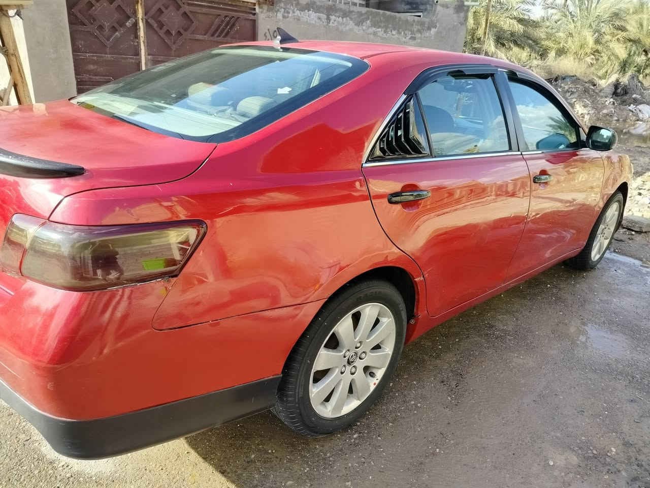 السلام عليكم كامري للبيع موديل 2008 مكينة 6 سلندر بدون تنقيص جديدة سلايد فتحه تحكم ستيرن جهتين بيها أربع قطع صبغ بدون دواخل وجراد بالقمارة وشوية بالجنطة  وارد امريكي حادثها رصعه بالجاملغ الامامي والخلفي فقط تبريد كمبريسر شغال بس تحتاج غاز مكان السيارة بغداد
السعر 80 وبيها مجال 
***********
