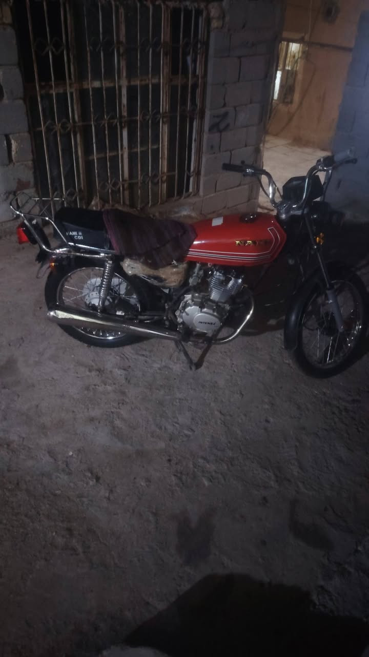 دراجه اربعه كير انتنس تعمير شاصي أرشه أوراق اصولي دراجه نضيفه وغراضه جدد كهربائيات شغاله دراجه ما نقصه واشر مو برغي
سعره ٦٥٠ وبيه مجال مكانه كربلاء الحسينيه
***********
