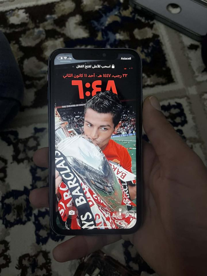 السلام عليكم
ايفون 11 عادي مبدل شاشه وضهر مكسور
ذاكرة ١٢٨ دبل سيمكارت السعر ٢٠٠ وبي مجال 
***********
