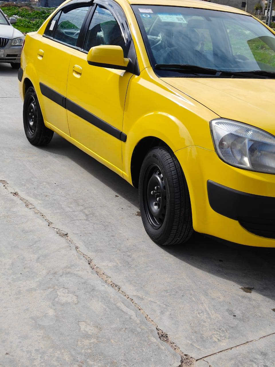 السلام عليكم كيا ريو موديل 2009 مصبوغه جديد بدون معجون فقط تلگيطه بسيطه
موديل2008 امريكي مكينه 16 دوشمه وداخل نضيف تخم تاير جديد وايرمنيه كله جاهزه حادثها جاملغ امامي بدون دواخل وطخه بسيطه فوك البگلايت مكانها موصل شرعيها بالموصل رقم بغداد الجديد مصفره هيئه وغرامات 

***********
