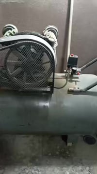 معدات تصوير • قابل تفاوض • الدورة