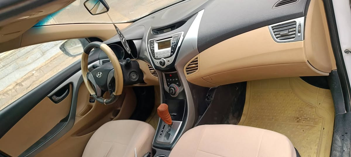 السلام عليكم النتر 13 ذي قار 1600 خليجي جاهزه تحويل مباشر مكفوله كفاله عامه بيها مكانات طايح صبغها مكينه وكير خير من الله السعر 90 المكان ذي قار ***********
