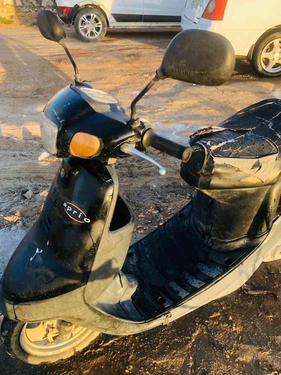السلام عليكم دراجه للبيع بطه نظيف بس يرادله غلاف كشن سعر 200 الف بيهه مجال بسيط
***********
