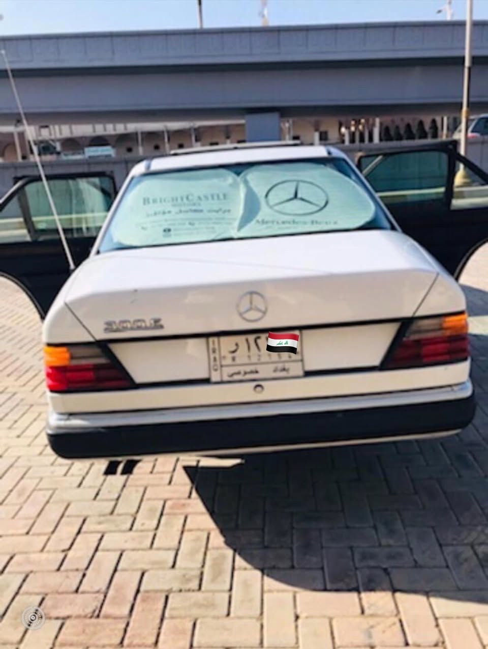 بسم الله ماشاء الله  السلام عليكم مارسدس دب 300 🇮🇶Eموديل 88محدث 90 رقم بغداد  الماني مشروع وطني شرط التحويل مصبوغة حزام تبريد ثلج ❄️ 🧊 محرك بلاد3000عنكبوت شرط لاتنقيص ولاتبخير الكير بي تئخير بل نمر شوية ومايضر دواخل شرط بدون خياس بدون ضربة صدر امامي خلفي شرط 
المواصفات .
كشنات كهرباء 
فتحة 
سنتر لك 
سبير مانازل 
اريل كهرباء 
لون ابيض الثلجي فول 
عدات الطبابة مانازله 
قرص الشركة مارسدس 
هورن مارسدس 
مروحة مال الشركة 
كشنات جلد لون نيلي 
لايت زنون 
اشاير اربعة 
تحكم تجوات الخلفية 
مسجل اربعة بوب شركة 
الختام واحد كلة مارسدس 
الجك مال الشركة فول مواصفات 
السعر 85وبيها مجال للشراي والجناية 🇮🇶
الاستفسار اكثر الاتصال عل رقم 
***********
