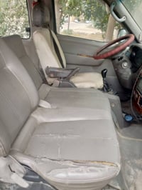 هذني كشنات للبيع رقم الهاتف 07700769214